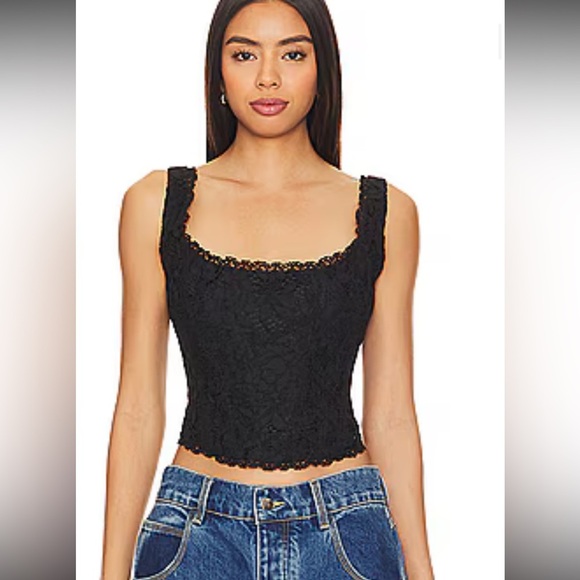 LOVESHACKFANCY Lorelai Bustier in Black
Color: Black - Picture 1 of 7